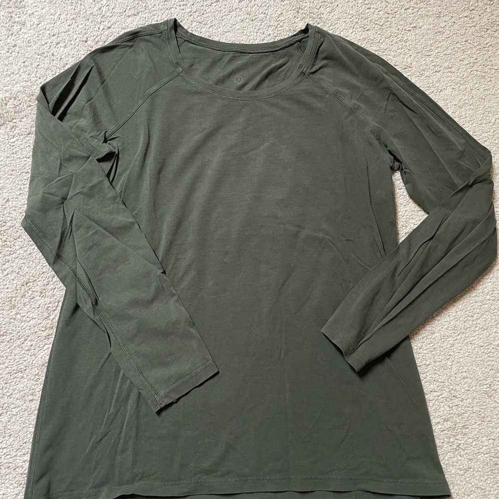 Lululemon tshirt long sleeve